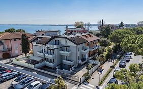 Apartments Peninsula